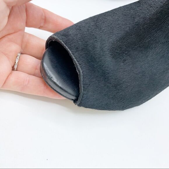 Ann Taylor Calf’s Hair and Leather Peep Toe Black Booties‎ Sz 8 - Picture 5 of 15